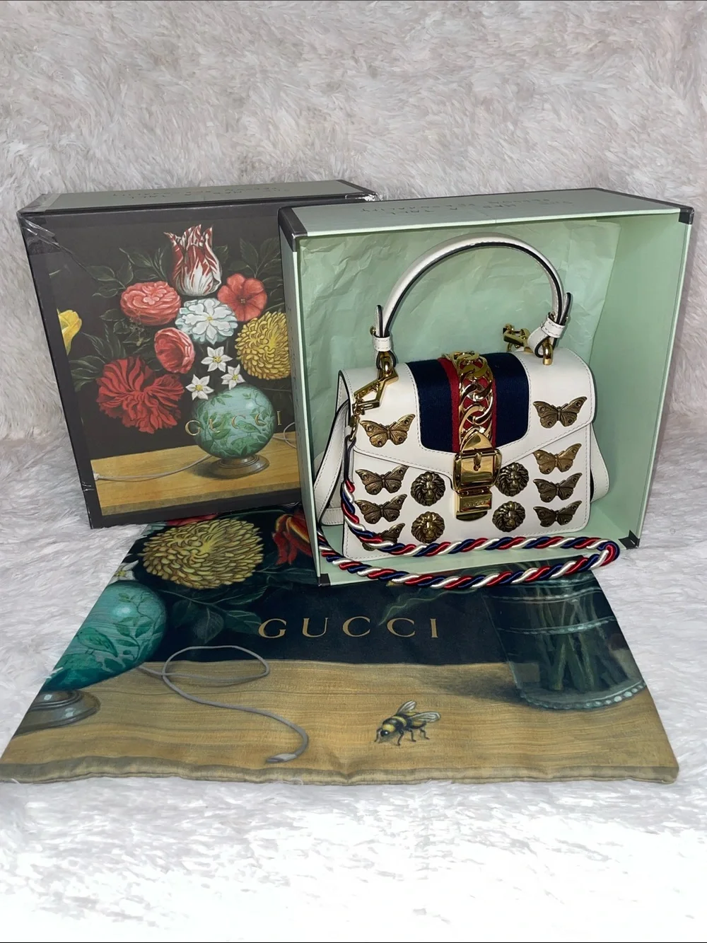 Gucci sylvie mini